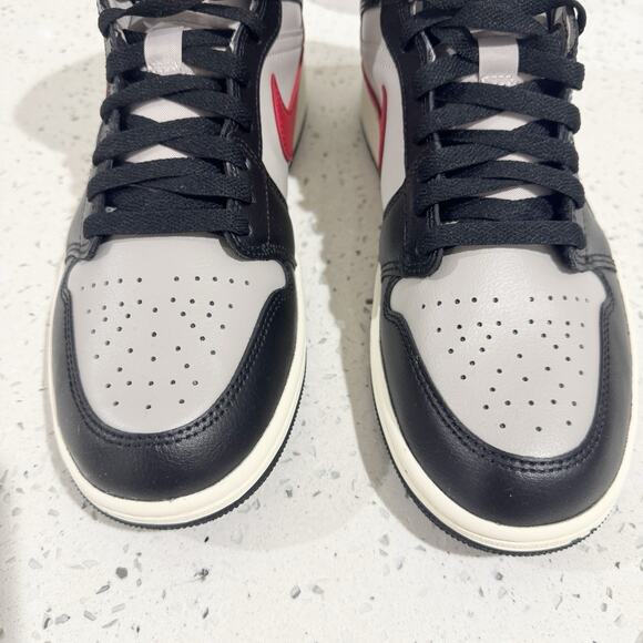 Women’s Nike Air Jordan 1 MID Red College Grey Size 10 New TS - Picture 9 of 9